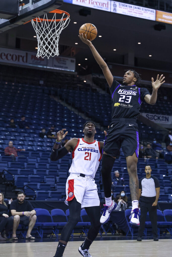 Kings’ Energy Fades Against Clippers